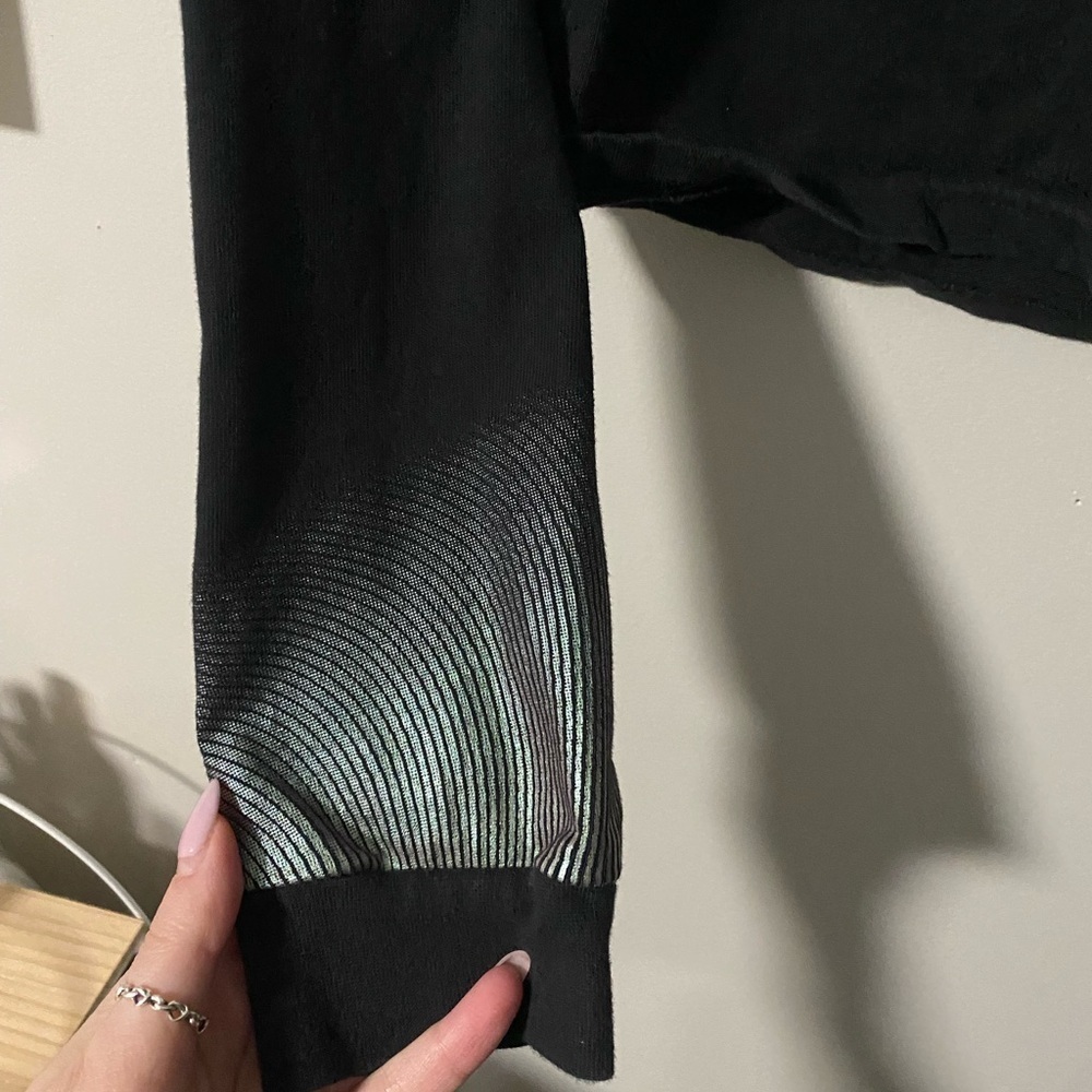 Womens Adidas Cropped Long Sleeve Tee - Picture 3 of 7